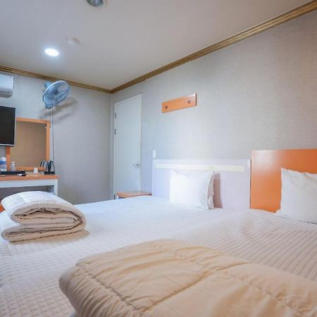 K Motel Daeyeon Busan Bagian luar foto
