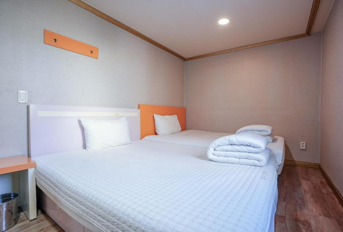 K Motel Daeyeon Busan Bagian luar foto