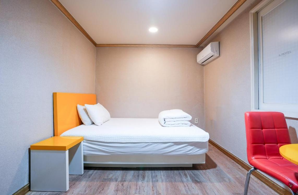 K Motel Daeyeon Busan Bagian luar foto